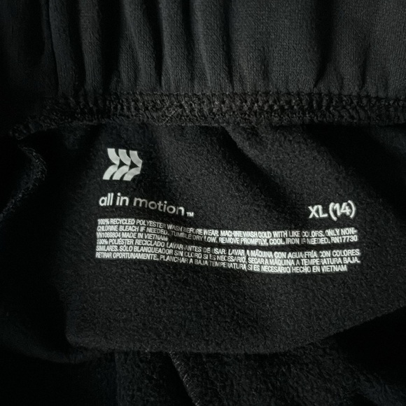 All in Motion Boys Joggers - Picture 2 of 3